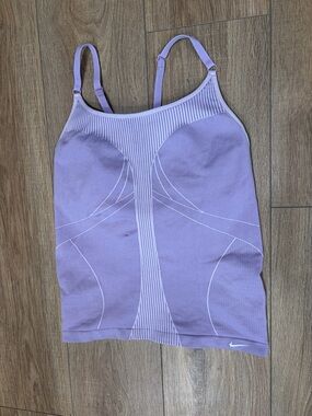 Nike Lavender Seamless Built-In Bra Compression Tank
